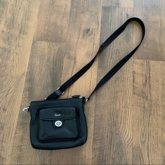 Coach Handbags - Coach Crossbody Bag